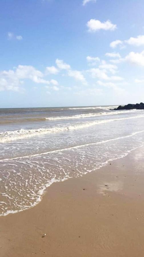 Fabulous 2 Bedroom Dog Friendly Chalet 5 Min Walk To Beach, Nr Gt Yarmouth & Norfolk Broads Scratby Eksteriør billede